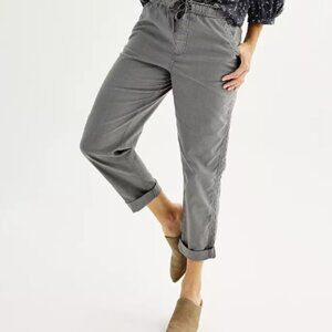 Gray Relaxed Fit Capris with Cuffed Hem